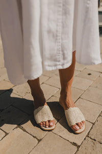 Gigi | White