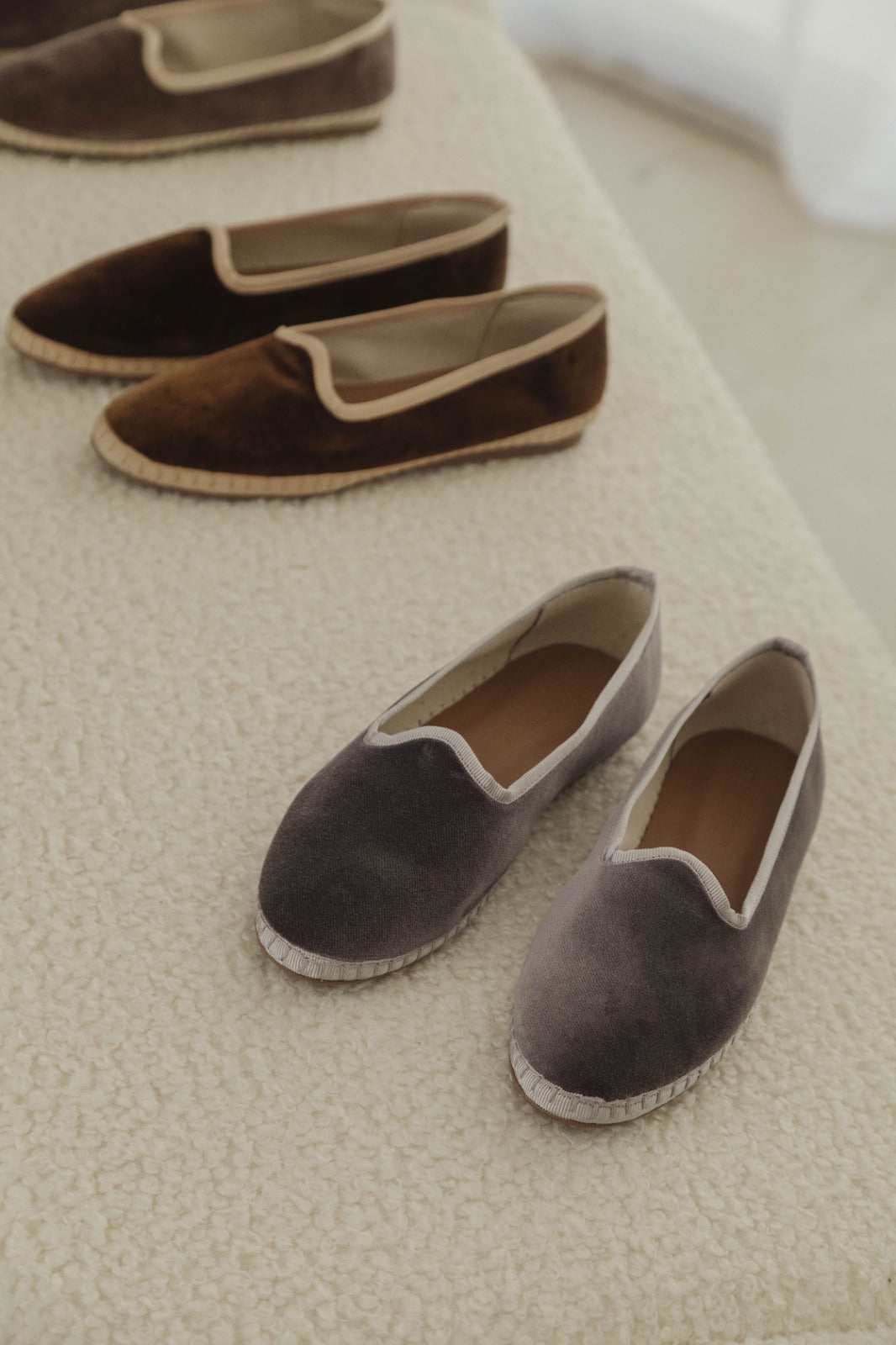 Eva | Velvet Brown
